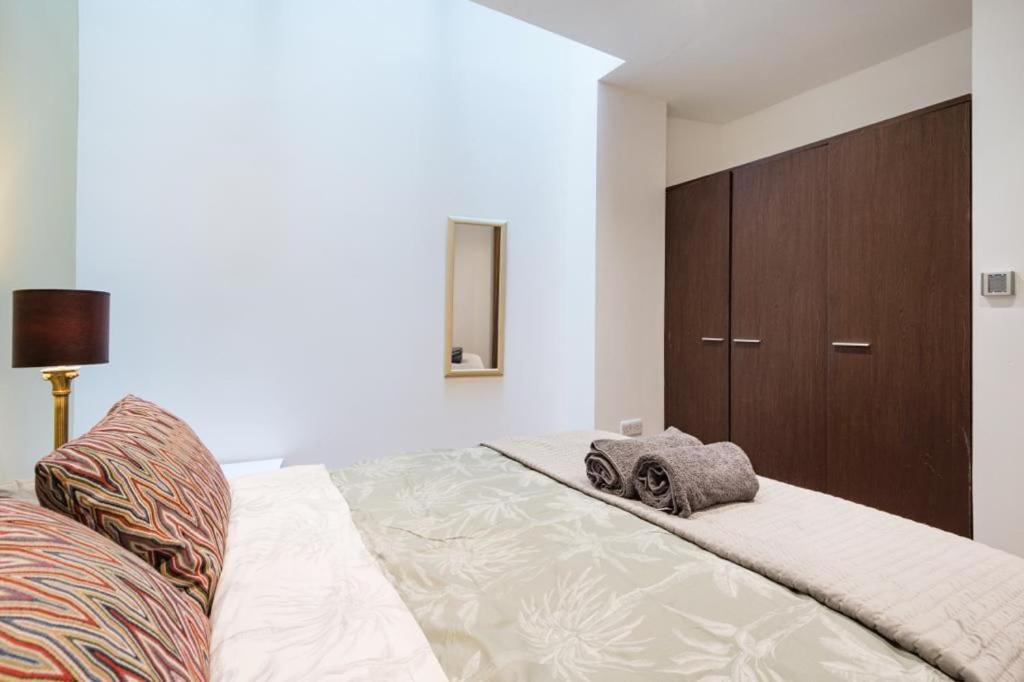 Appartamento 1-Bed Marylebone Londra Esterno foto