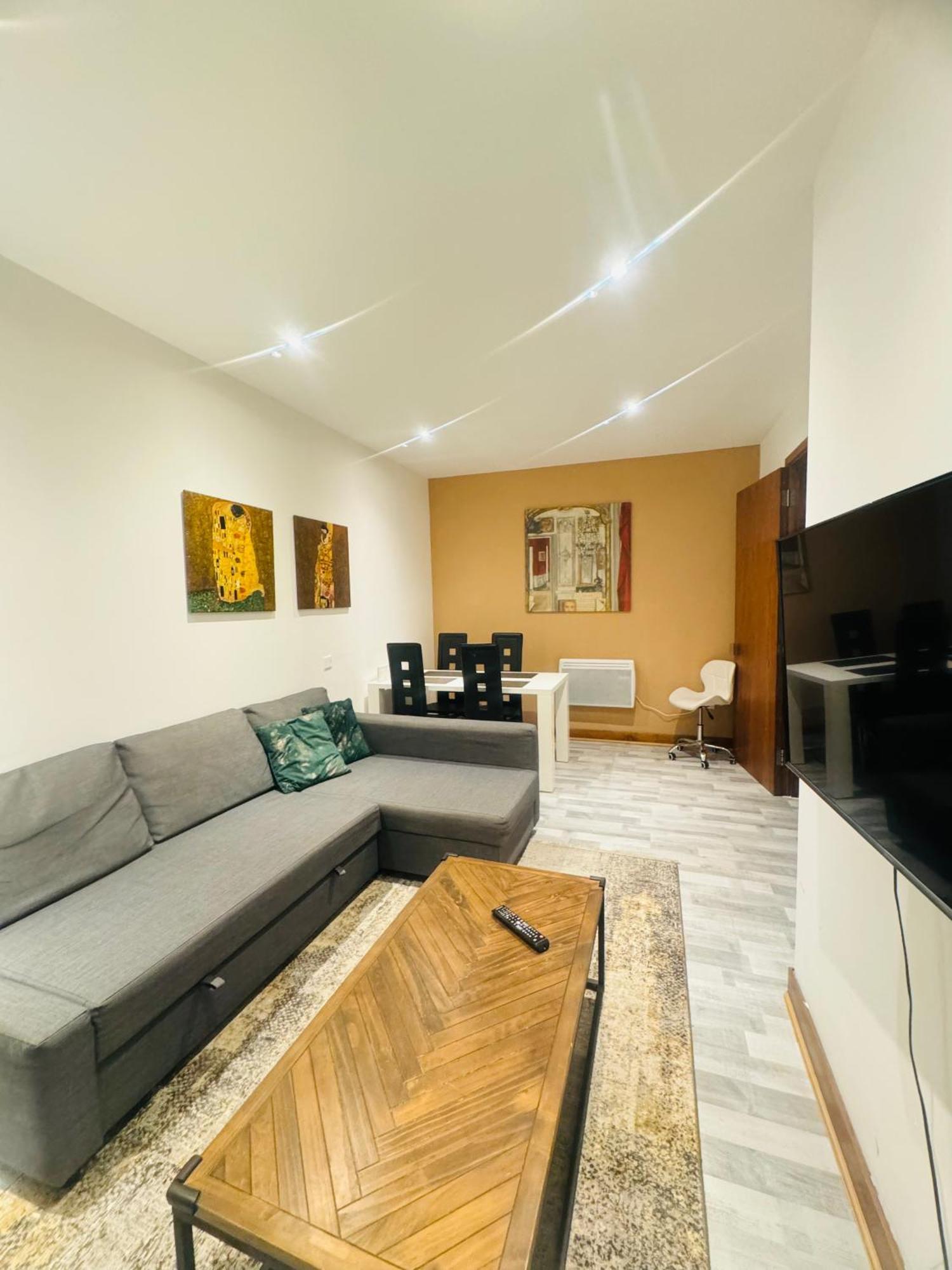 Appartamento 1-Bed Marylebone Londra Esterno foto